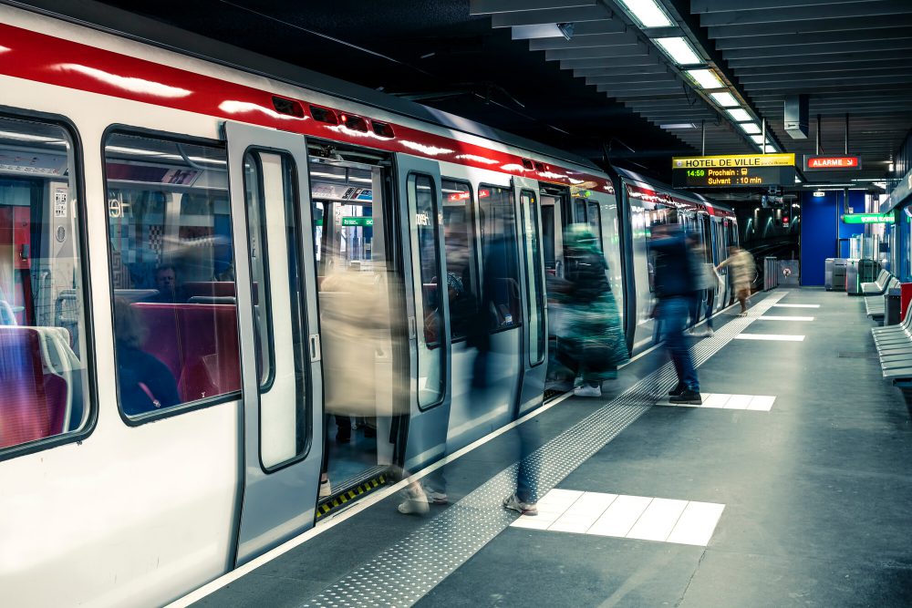 Jak się kupuje bilet w metrze?